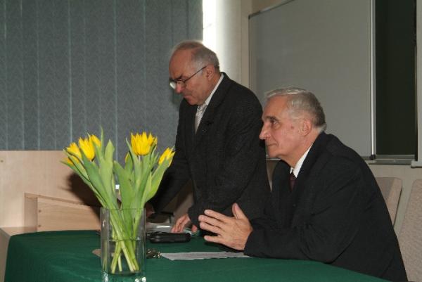 DSCF0012.JPG